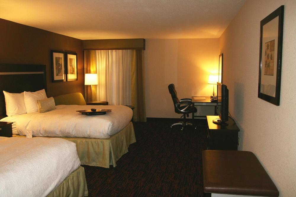 Hampton Inn Jericho - Westbury 外观 照片